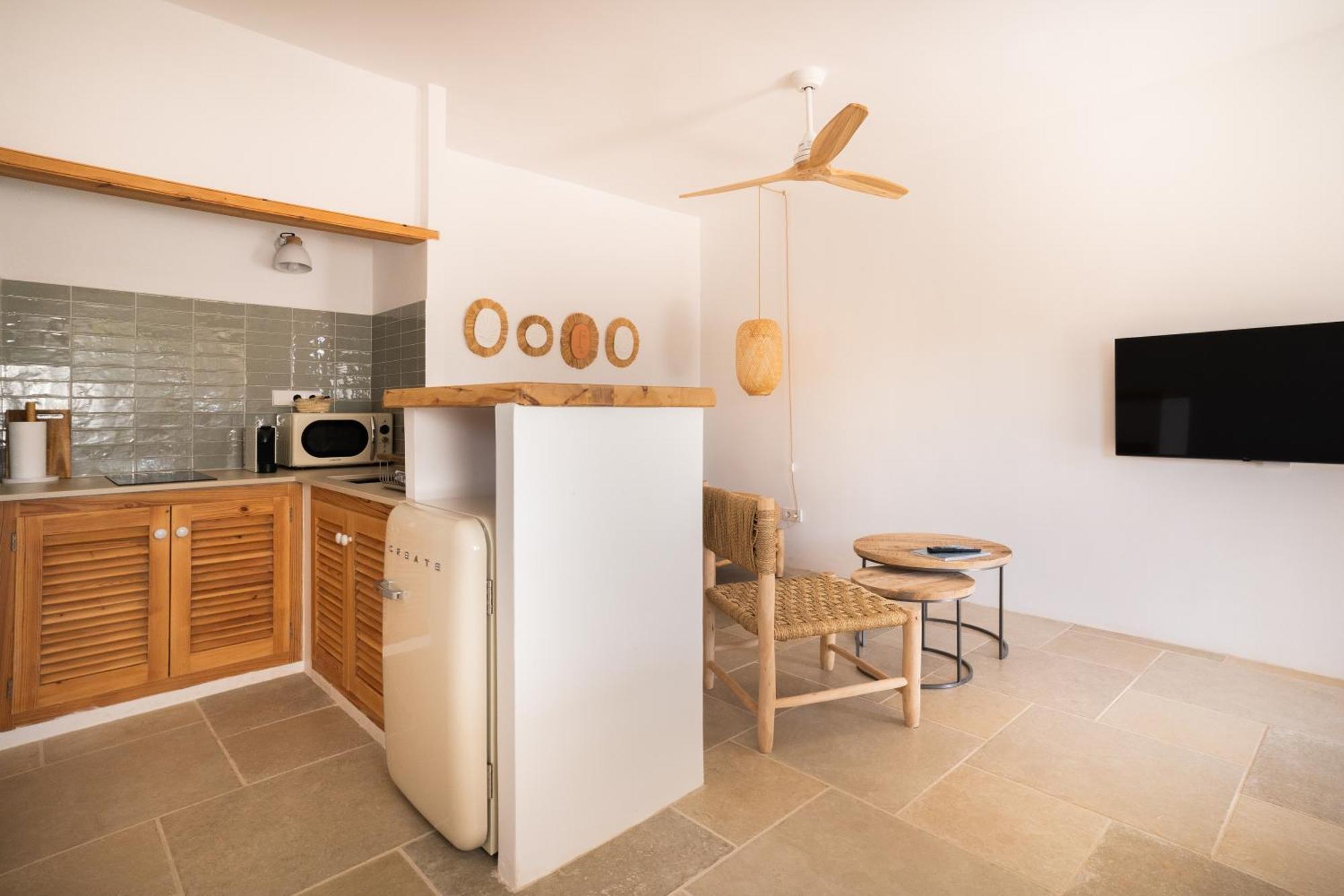 Apartamentos Punta Rasa Cala Saona Exteriör bild